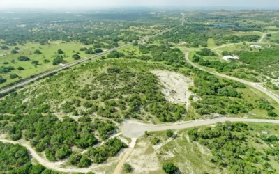 LYNX COVE #129/130 | Blanco County